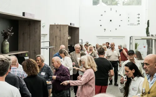 Atrium Fyldt Med Mennesker