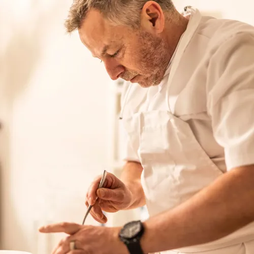 Thomas Pasfall Anretter Gourmetmas Til Restaurant Havlit