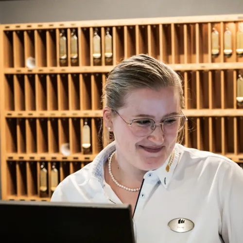 Receptionist Smiler