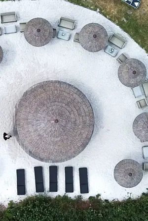 Strandbaren Drone