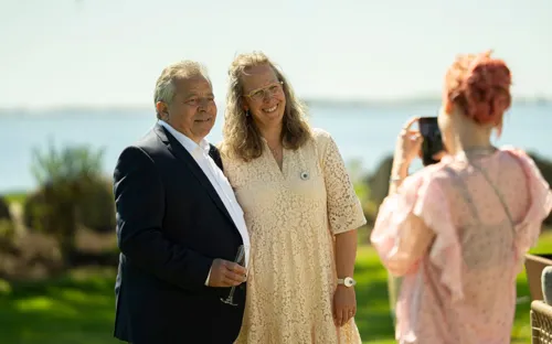 par får taget billede til fest.webp