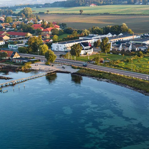 Hotel Faaborg Fjord Drone Fra Havet
