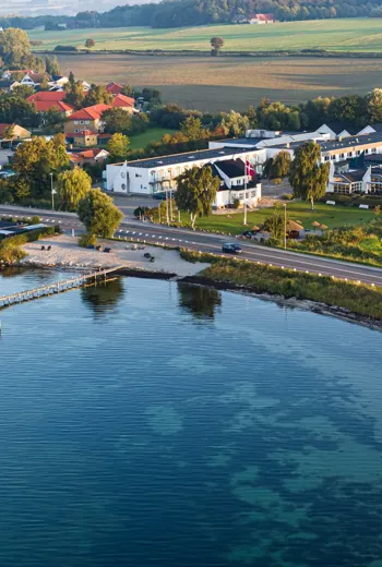 Hotel Faaborg Fjord Drone Fra Havet