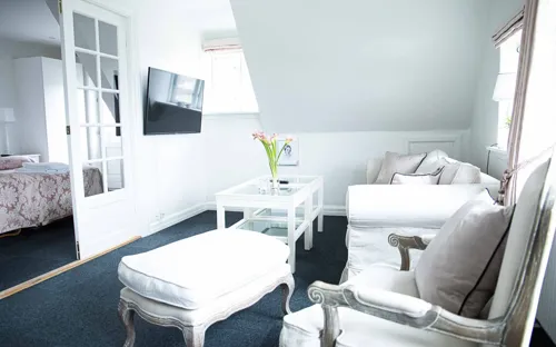 Suite Sofa Og Tv