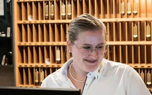 Receptionist Smiler