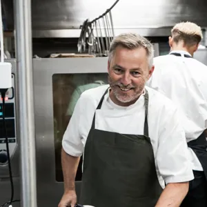 Thomas Pasfall I Køkkenet