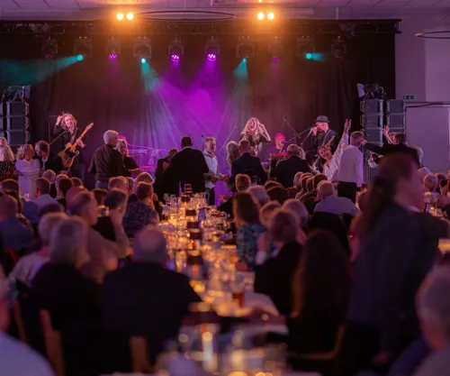 The Hit Orchestra Spiller På Hotel Faaborg Fjord